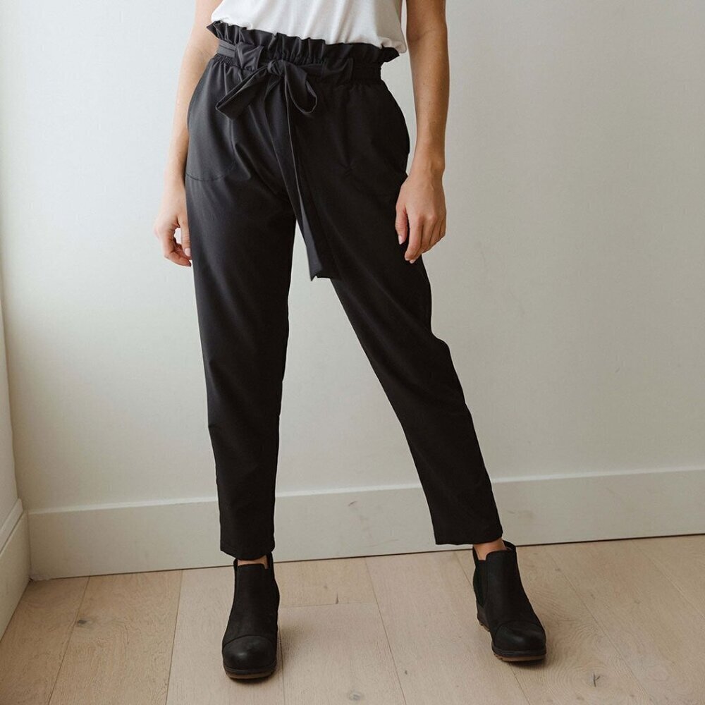 Albion Bow Belt Ankle Pant Womens XS Black Paper Bag Waist Pull On Nylon Stretch